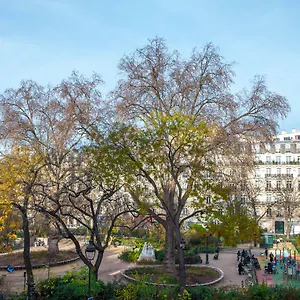 3* Hotel Montholon